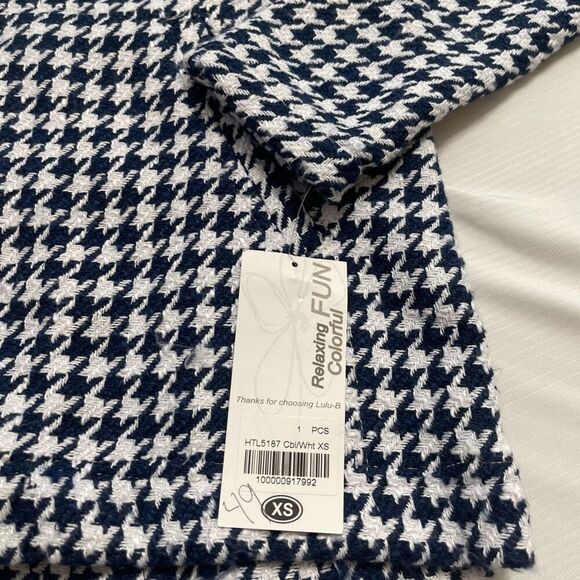 NWT Lulu B Blue White Houndstooth Pullover Sweater Size XS New - Picture 2 of 8